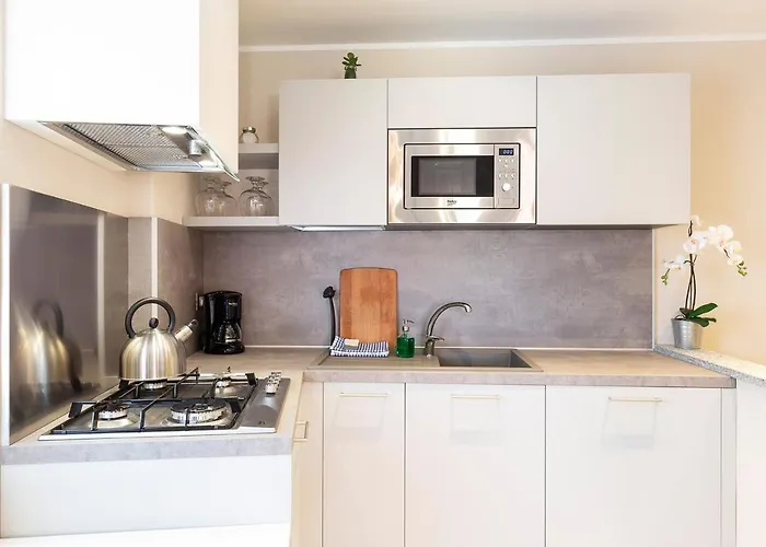 A Casa 19 - Romantic Apartament Massino Visconti